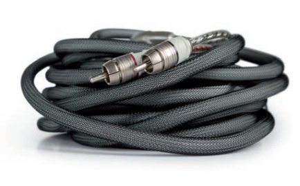 ST2 550 cablu RCA