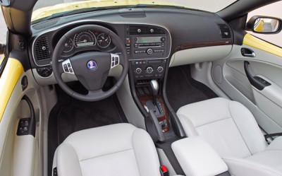 2009saab93convertibledashboard01fixedsmall.jpg