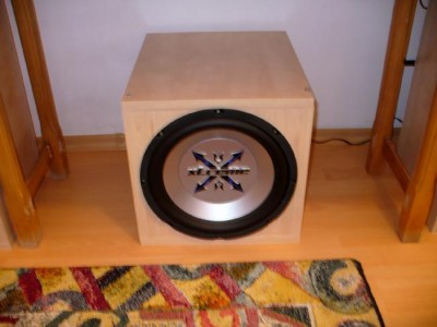 subwooferu.JPG